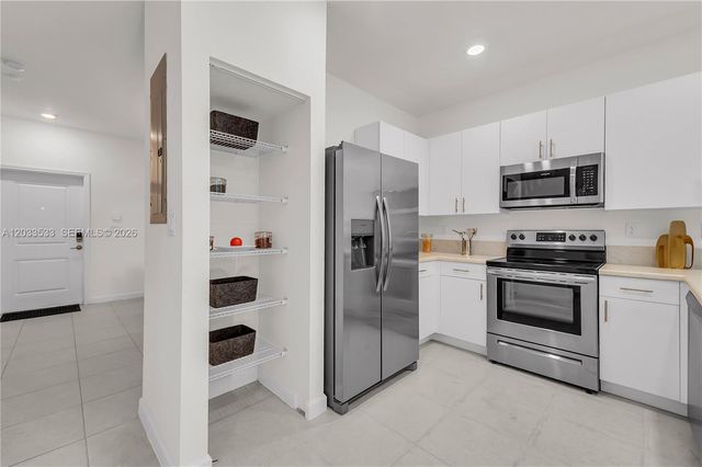12976 SW 233rd Terrace, Homestead, FL 33032
