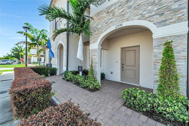 12976 SW 233rd Terrace, Homestead, FL 33032