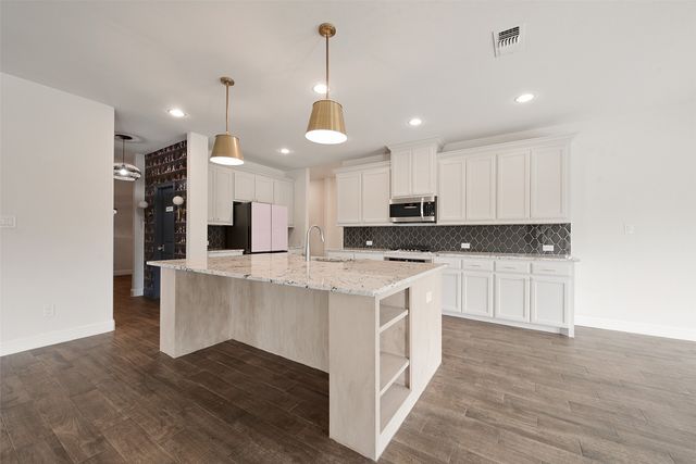 7253 Harrier Street, Fort Worth, TX 76179