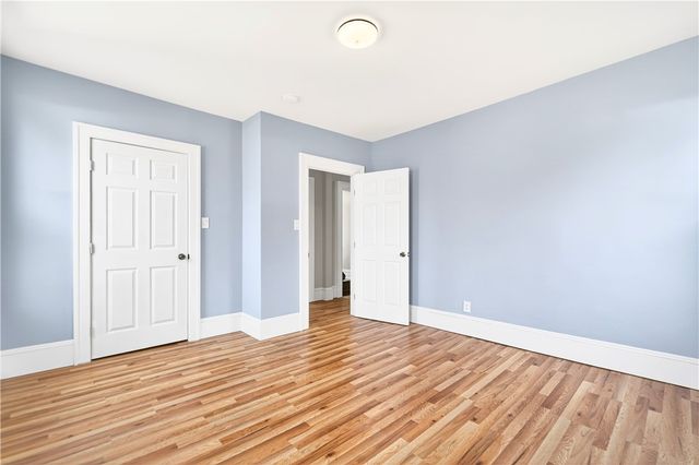 422 W 7th Ave, Tarentum, PA 15084