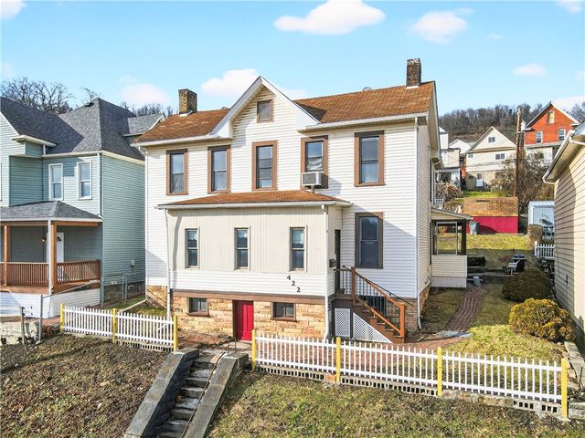 422 W 7th Ave, Tarentum, PA 15084
