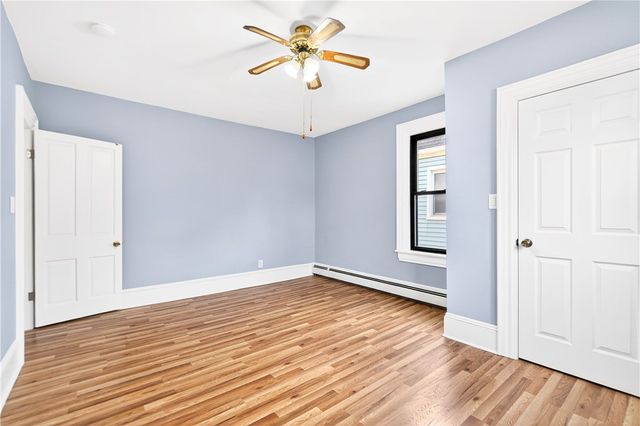 422 W 7th Ave, Tarentum, PA 15084