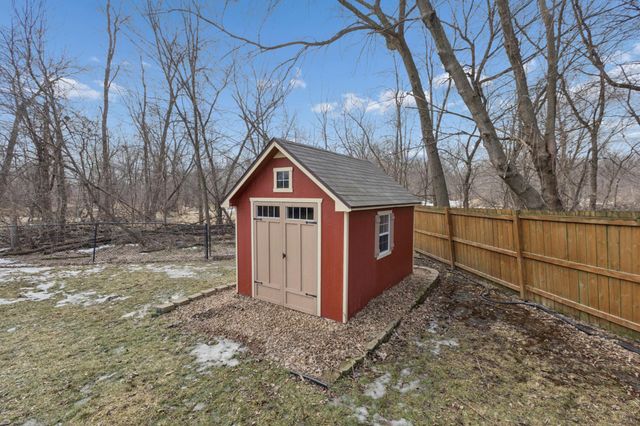 10453 61st Street NE, Albertville, MN 55301