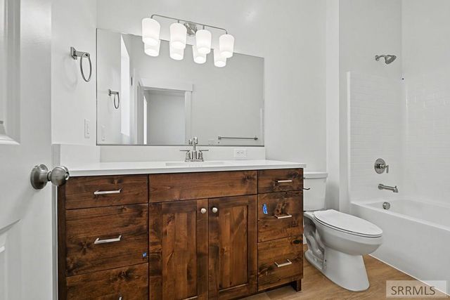 3145 Elixir Road, Ammon, ID 83406