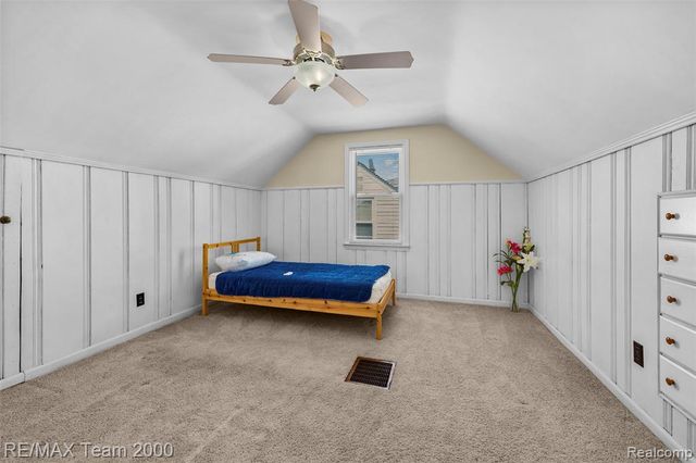 7555 Mayfair Street, Taylor, MI 48180