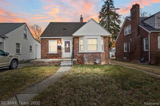 7555 Mayfair Street, Taylor, MI 48180