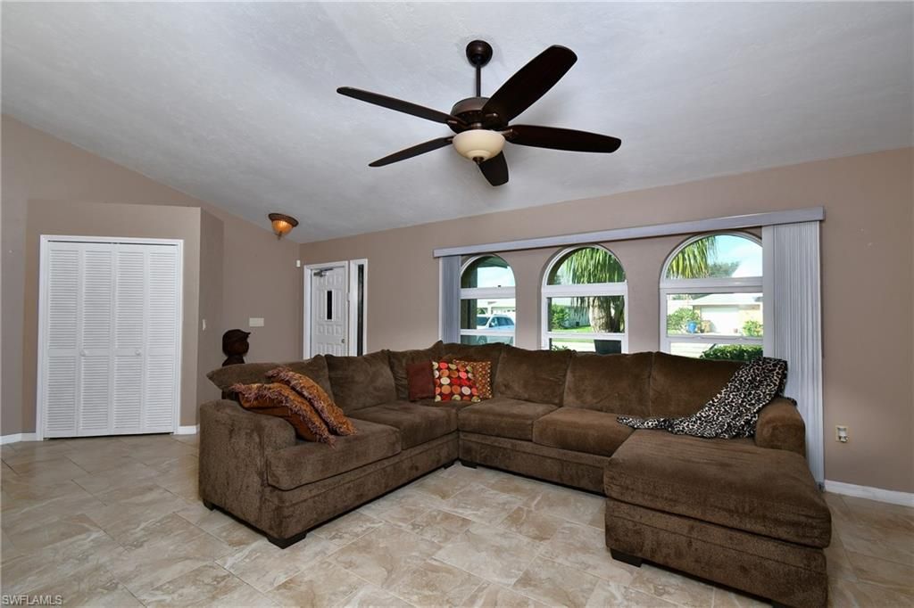 622 Weston RD, LEHIGH ACRES, FL 33936 — photo 5