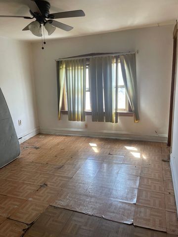 249 Marshall Avenue, Bellwood, IL 60104