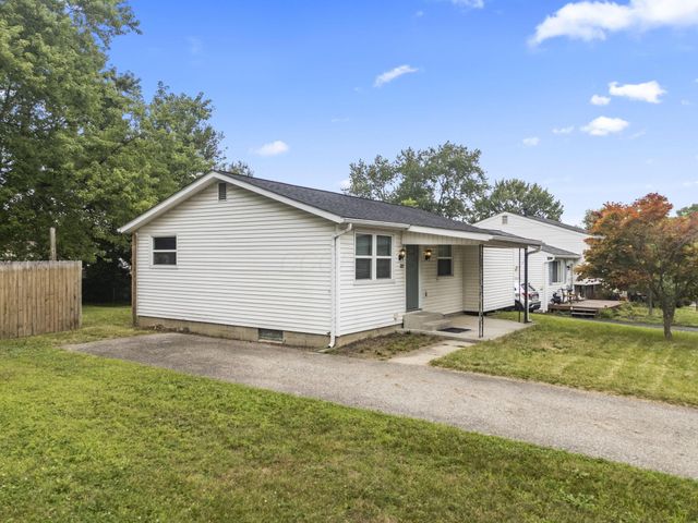 1679 Woodhurst Court, Columbus, OH 43223