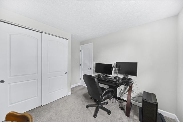 1679 Woodhurst Court, Columbus, OH 43223