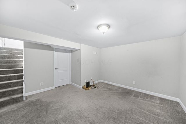1679 Woodhurst Court, Columbus, OH 43223