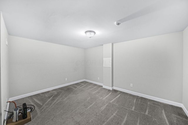 1679 Woodhurst Court, Columbus, OH 43223