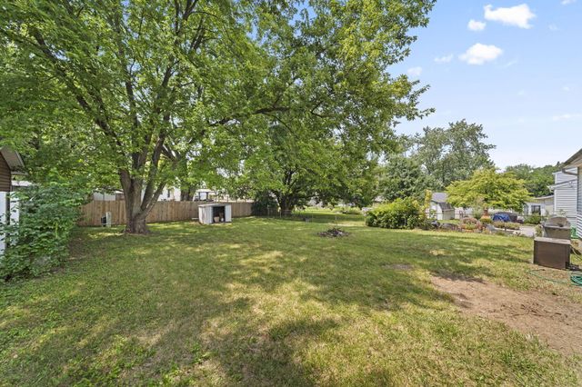 1679 Woodhurst Court, Columbus, OH 43223