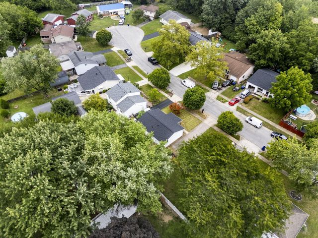 1679 Woodhurst Court, Columbus, OH 43223