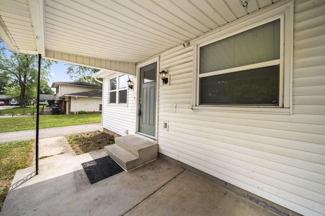 1679 Woodhurst Court, Columbus, OH 43223