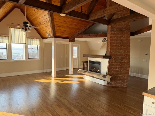 54 N Broadway, Tarrytown, NY 10591