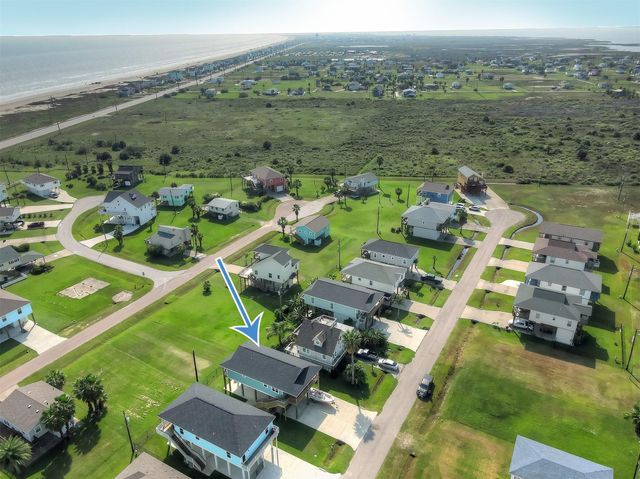 23159 Fresca Street, Galveston, TX 77554