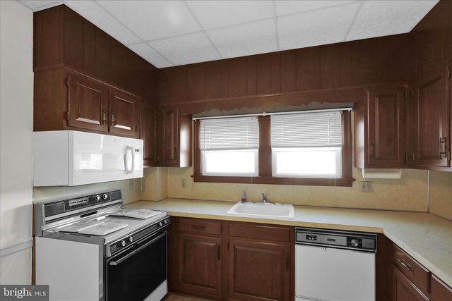 1200 CARBON ST, Reading, PA 19601