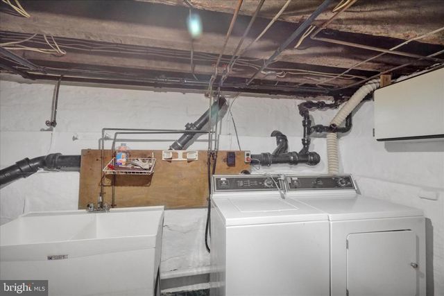 1200 CARBON ST, Reading, PA 19601