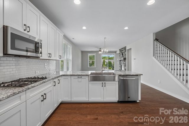 977 Bellegray Lane NW, Concord, NC 28027