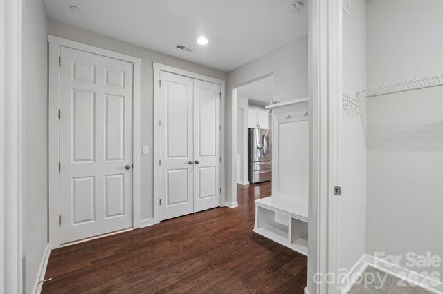 977 Bellegray Lane NW, Concord, NC 28027