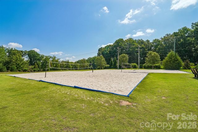977 Bellegray Lane NW, Concord, NC 28027