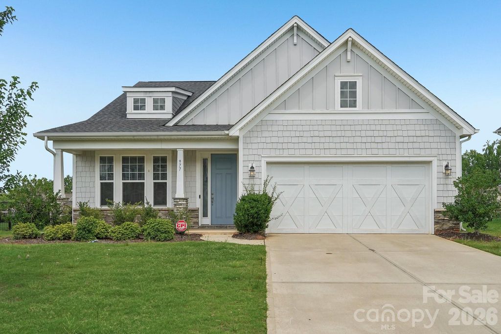 977 Bellegray Lane NW, Concord, NC 28027