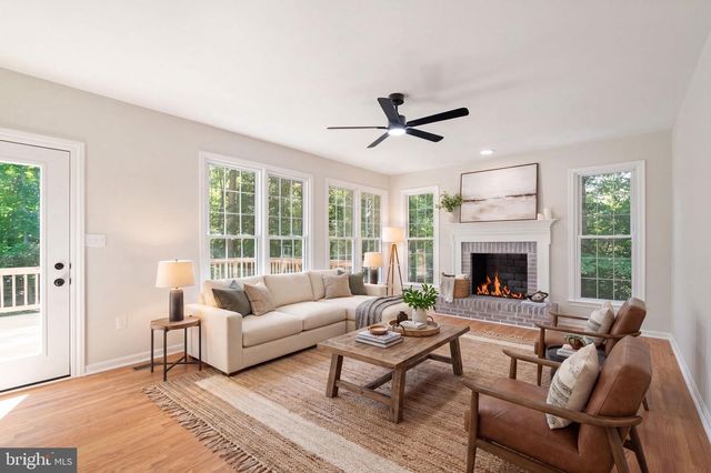 8801 PEPPERIDGE DR, Spotsylvania, VA 22551