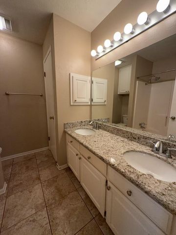 629 W Ridge Drive, College Station, TX 77845