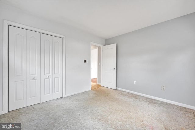 121 PLEASANT VIEW DR, Lititz, PA 17543