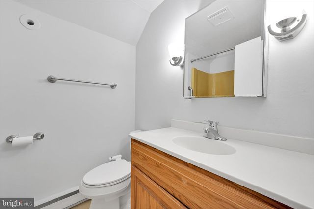 121 PLEASANT VIEW DR, Lititz, PA 17543