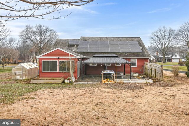 121 PLEASANT VIEW DR, Lititz, PA 17543