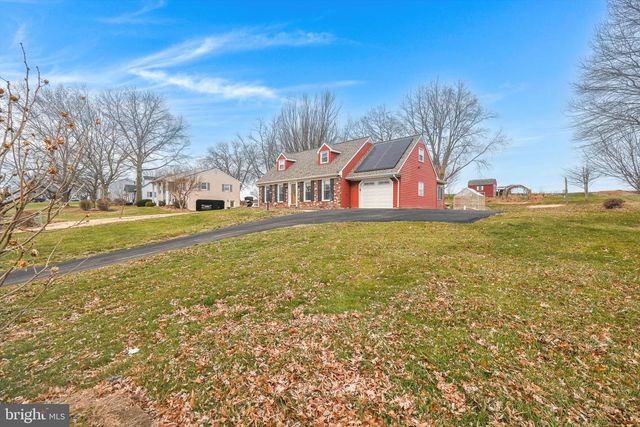 121 PLEASANT VIEW DR, Lititz, PA 17543