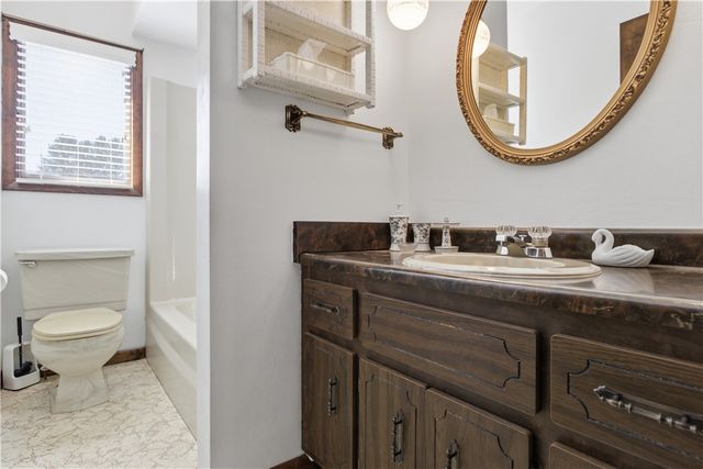 1029 James St, Latrobe, PA 15650