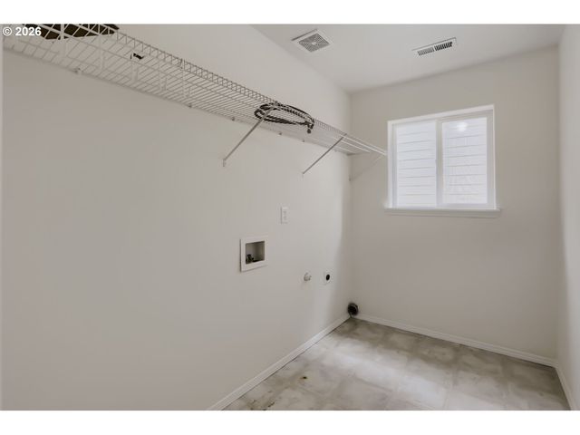 12590 Nw NAOMI Ln, Portland, OR 97229