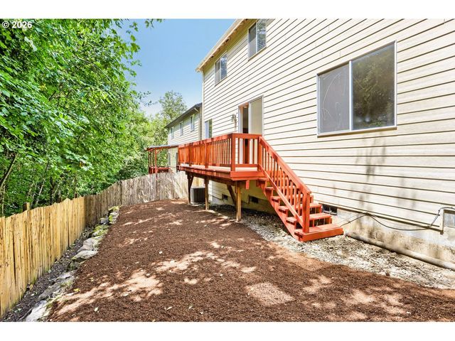 12590 Nw NAOMI Ln, Portland, OR 97229