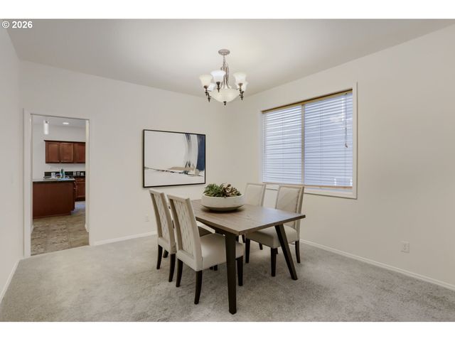 12590 Nw NAOMI Ln, Portland, OR 97229