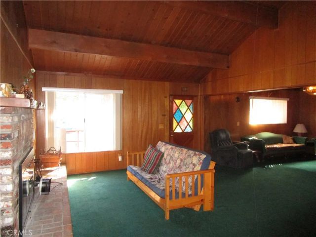 2440 Spruce Drive, Arrowbear, CA 92382