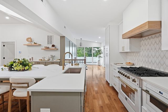 7 Berkeley St, Melrose, MA 02176
