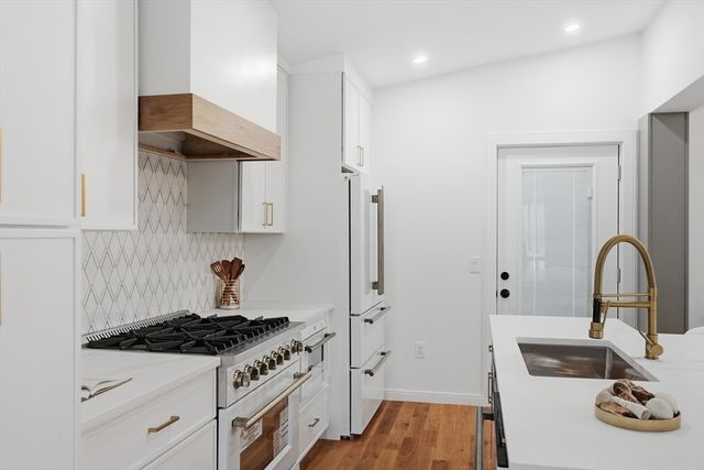 7 Berkeley St, Melrose, MA 02176