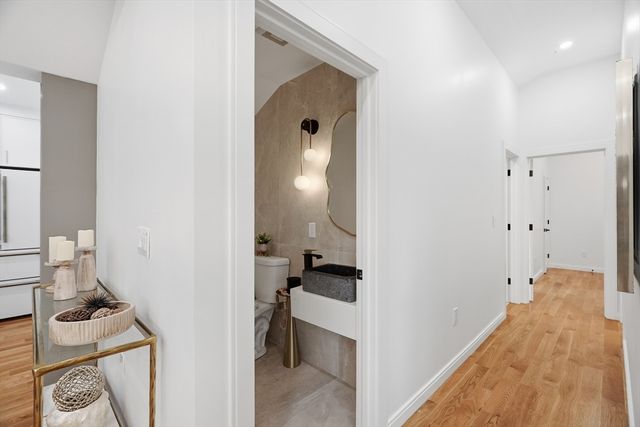 7 Berkeley St, Melrose, MA 02176