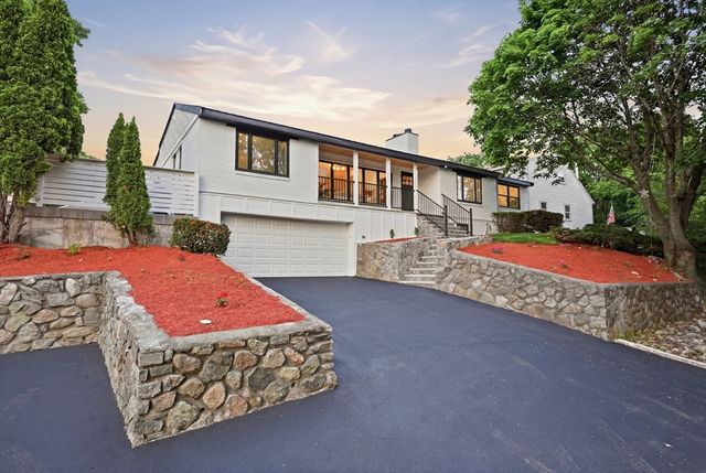 7 Berkeley St, Melrose, MA 02176