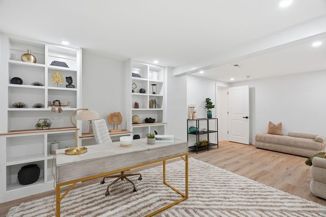 7 Berkeley St, Melrose, MA 02176