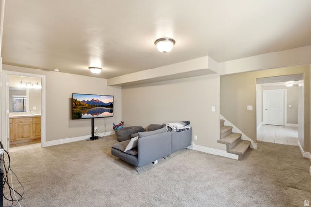 7772 S RUSTIC CV, Midvale, UT 84121