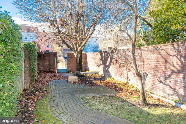 2738 SAINT PAUL ST, Baltimore, MD 21218