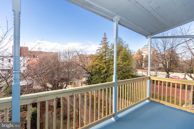 2738 SAINT PAUL ST, Baltimore, MD 21218