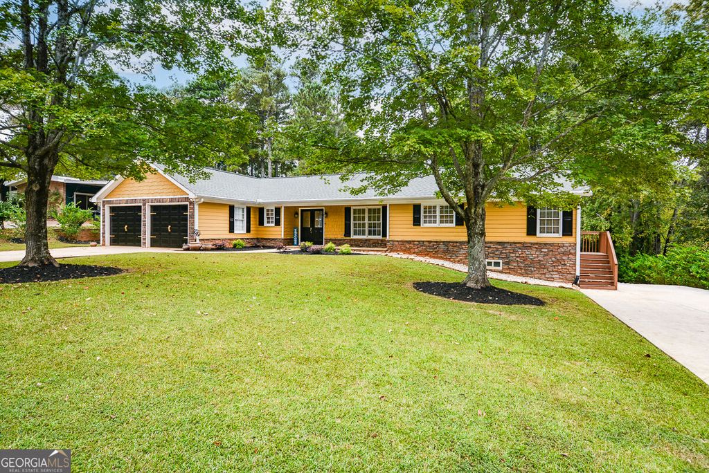 2460 Due West Circle NW, Kennesaw, GA 30152 — exterior