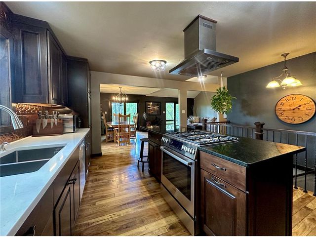 1209 52nd Street, Hudson, WI 54016