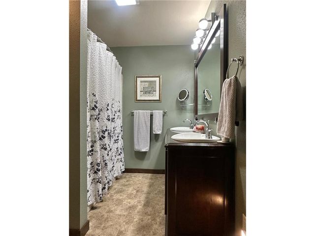 1209 52nd Street, Hudson, WI 54016