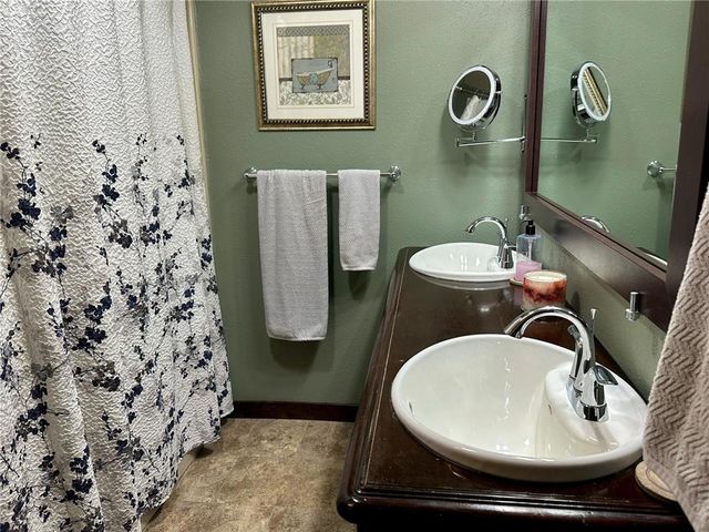 1209 52nd Street, Hudson, WI 54016
